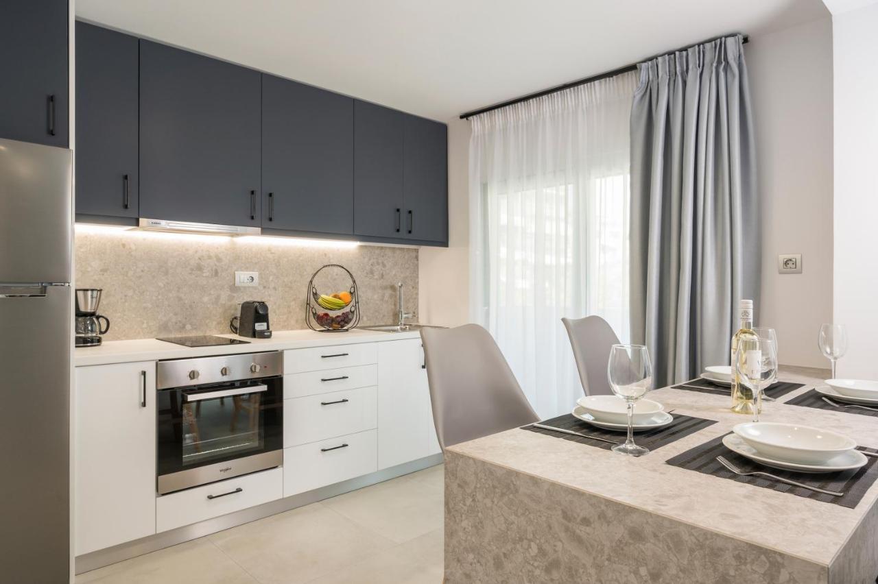 Quarters Luxury Apts 하니아 외부 사진