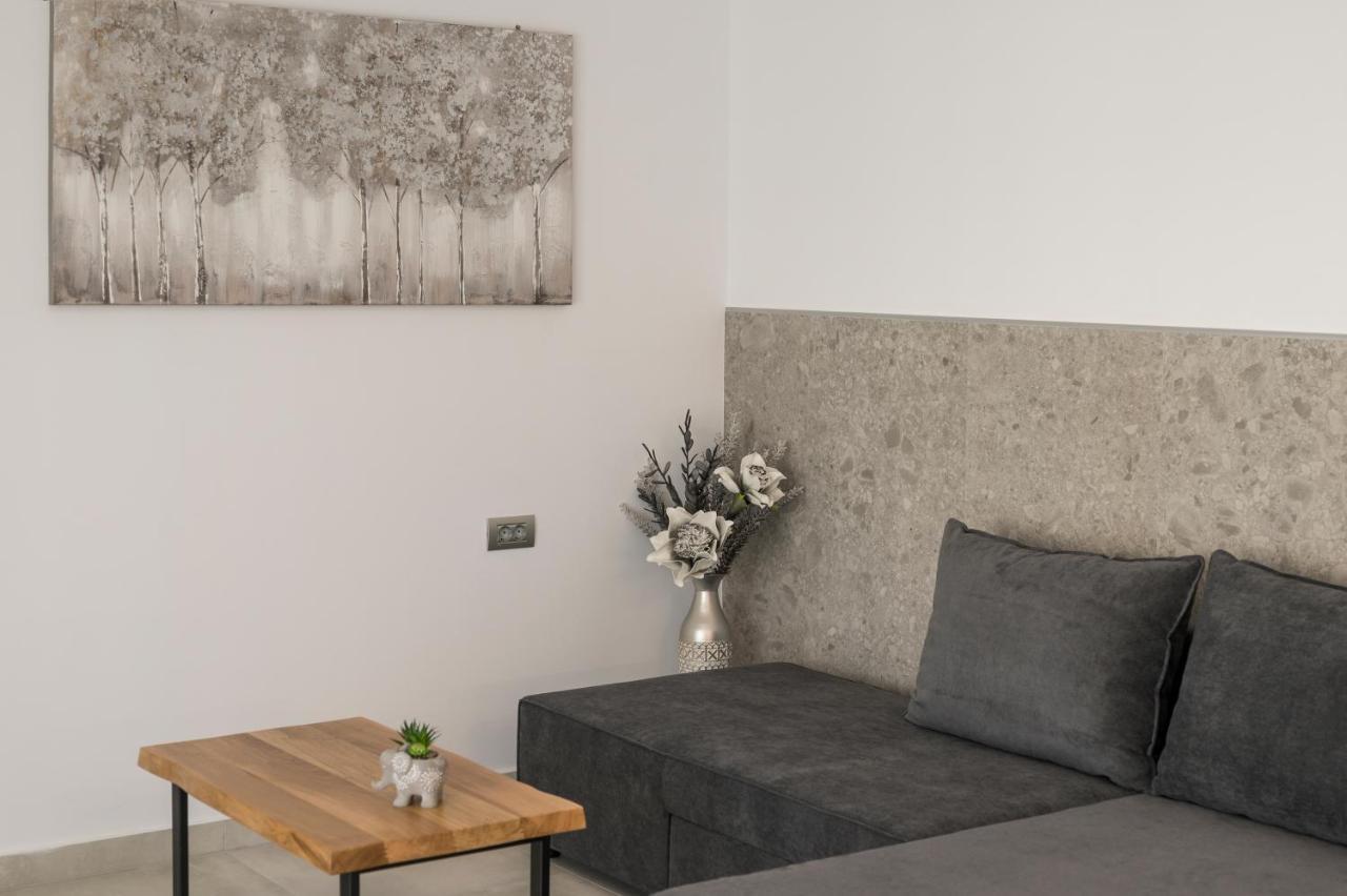 Quarters Luxury Apts 하니아 외부 사진