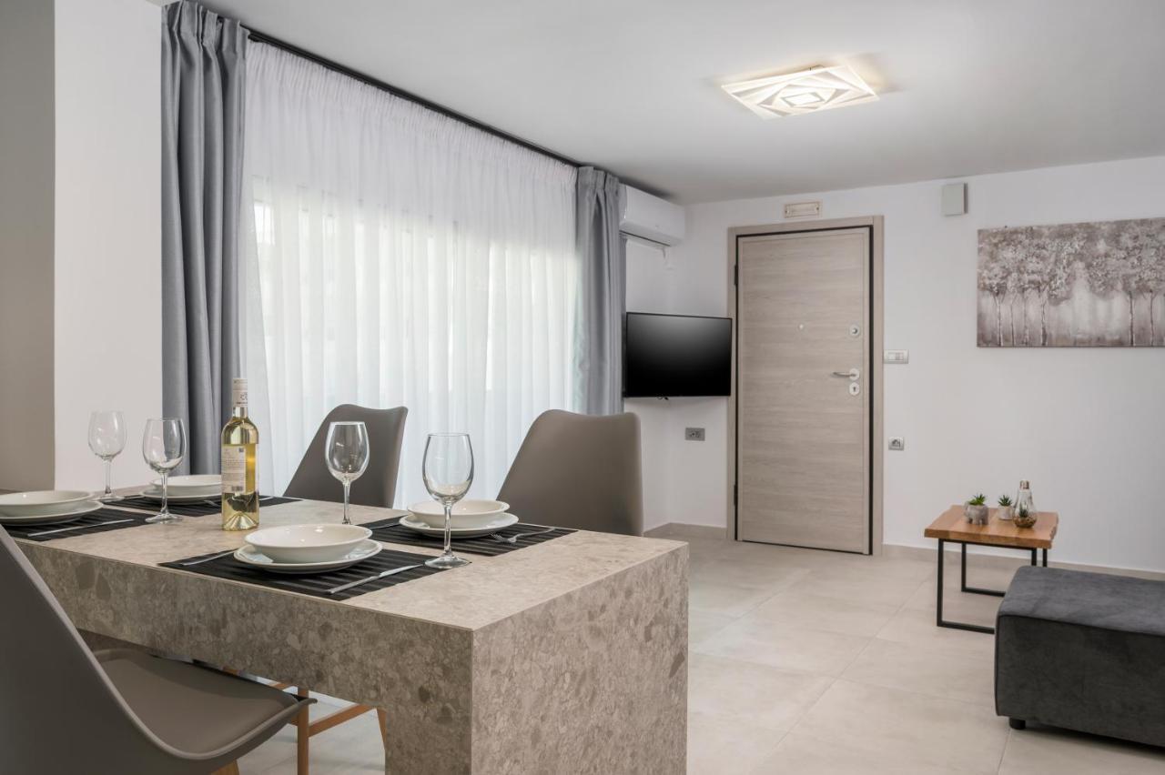 Quarters Luxury Apts 하니아 외부 사진